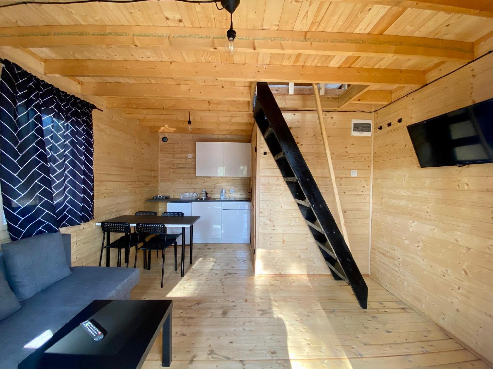 Domy Nad Morzem- Family Resort - Chata Pirata 2 Dziwnów Εξωτερικό φωτογραφία